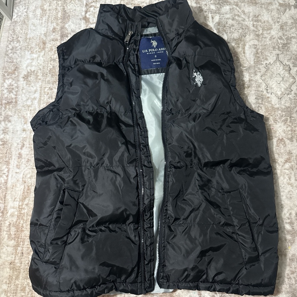 U.S. Polo Assn. Kids Charcoal Puffer Vest